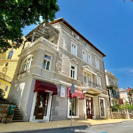 Apartamento Sokol Center *