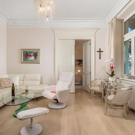 Apartament Sokol Center *
